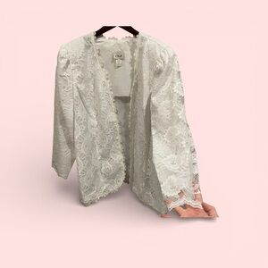 Sweet vintage 80s white lace angel baby fairy lined jacket blazer open front